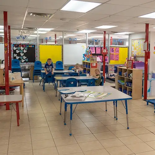 Classroom Exploration Kids in Acorn classroom